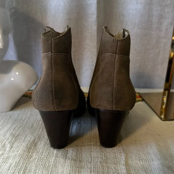 Joe’s Jeans Suede Booties sz 7.5 - Picture 5 of 7